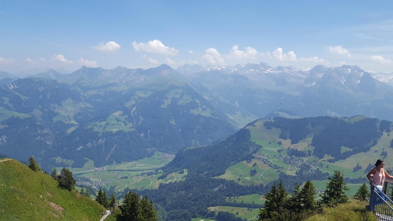 Gasthaus Zum Kreuz Hotel Dallenwil Kültér fotó