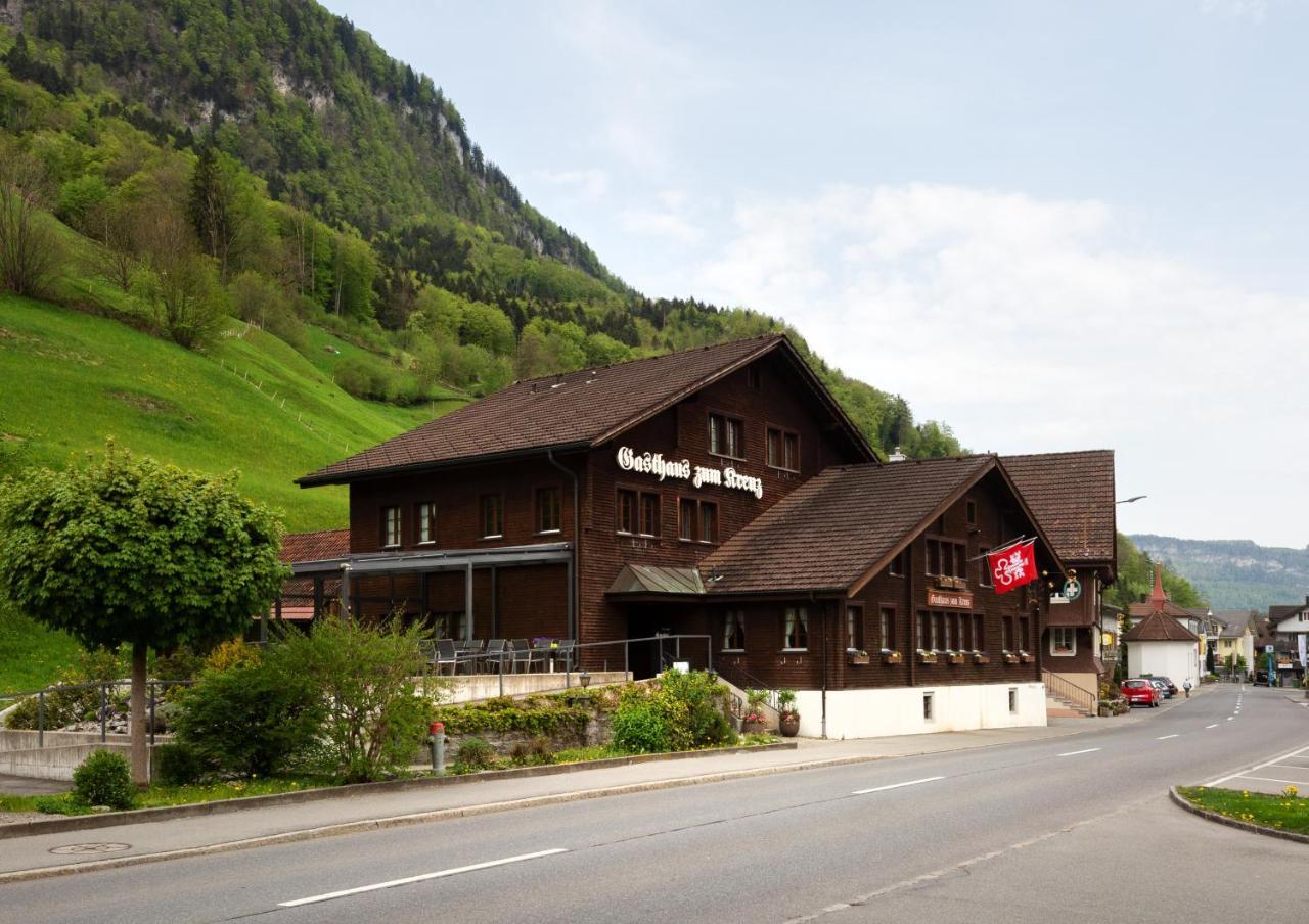 Gasthaus Zum Kreuz Hotel Dallenwil Kültér fotó